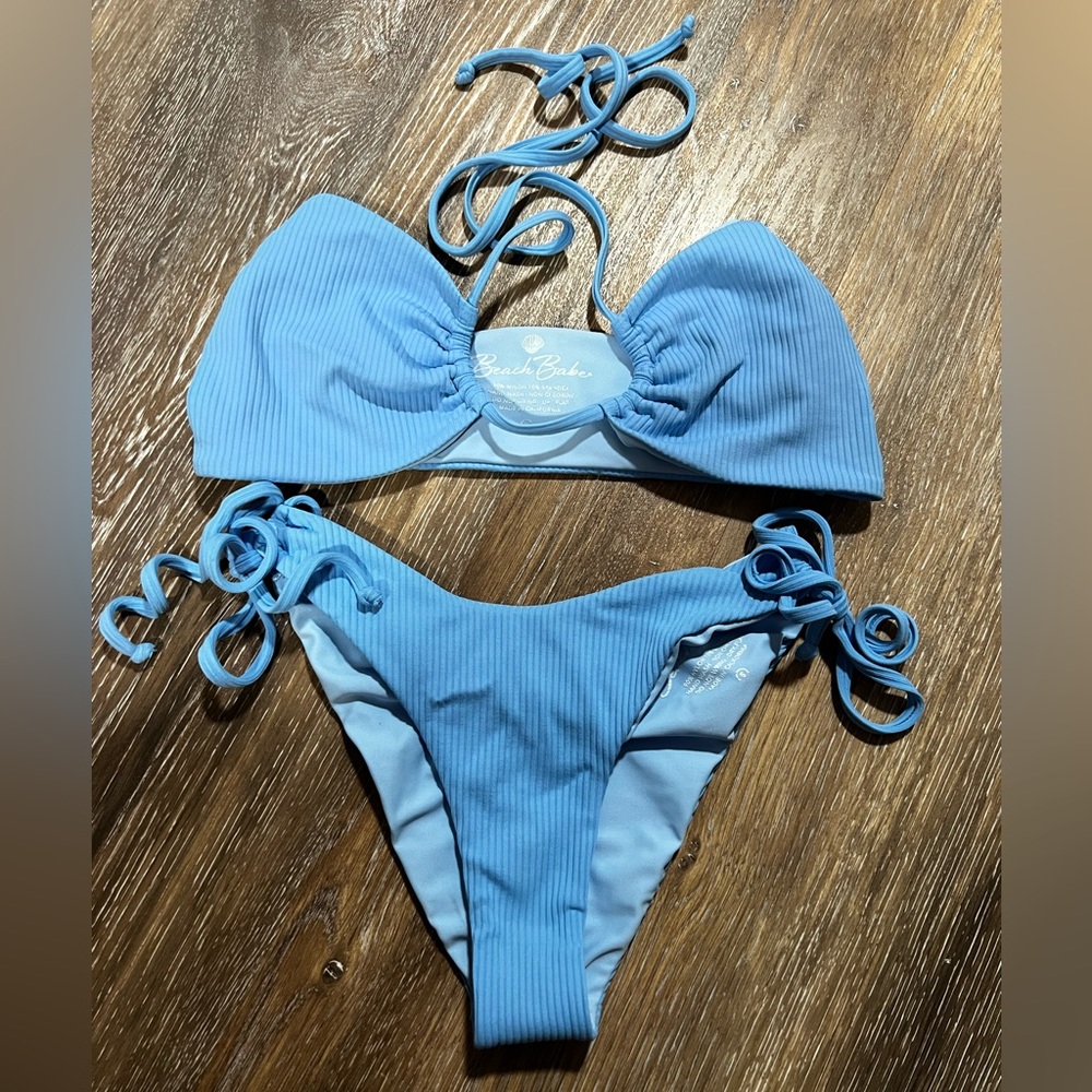 Vibrant Bikini Set - Picture 6 of 16